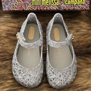 BRAND NEW MINI MELISSA + CAMPANA 7